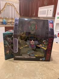 On june 2nd, 2008, buckley posted a strip titled loss,2 in which the female lead lilah suffers a miscarriage. Got My Set Today Spare Me This Mockery Of Justice Transformers