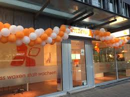 Irina Und Ihr Team Freuen Sich Euch Ab Senzera Waxing Beauty Facebook
