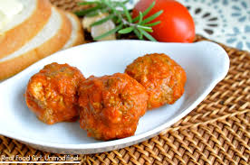 Organic Meatballs With Beef Pork And Veal Recipe Organic Meatballs Beef And Pork Meatballs Food