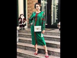 Студія «гойра» пропонує унікальні сучасні жіночі вишиванки. Zhinochi Vishiti Plattya Suchasni Vishivanki Youtube