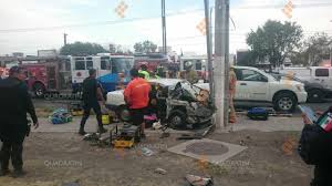 Address, phone number, plaza constituyentes reviews: Brutal Accidente En Paseo Constituyentes