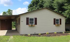 For Sale 21134 Floralwood Drive Howard Oh 43028 2 Bedrooms 1 Bath 105 000 Adorable 2 Bedroom 1 Bath Home That Has Been Tas Home Real Estate Home Team