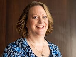 Corinne Hare's Instagram, Twitter & Facebook