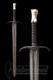 John Snow S Baster Sword 110cm Diseno De Personajes Disenos De Unas Espadas