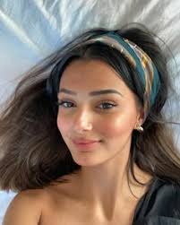 Dina Reyes (dinaluz_reyes)