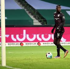 You should have no problem adding the stuttgart star to your fifa ultimate team with this guide, and if you do pick him. Vfb Stuttgart Wamangituka Konnen Wir Die Kirche Mal Im Dorf Lassen Welt