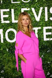 Le 25 août 2003, elle est victime d'un grave accident de voiture, dont elle sort miraculeusement vivante, mais avec de nombreuses fractures dont une à la colonne vertébrale. Ingrid Chauvin At Demain Nous Appartient Photocall At 2021 Monte Carlo Festival 06 19 2021 Hawtcelebs
