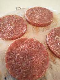 Seorang lelaki berkongsikan caranya membuat burger prosperity homemade ala mcd. Resepi Daging Burger Mudah Dan Sedap Bidadari My