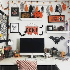 Halloween Office Decoration 70 Creepy Cubical Ideas Elonahome Com Halloween Office Halloween Cubicle Office Halloween Decorations