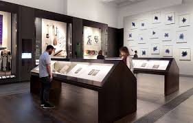 The Albukhary Foundation Gallery Of The Islamic World Projects Stanton Williams Architects Display Case Islamic World Design