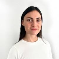 1200+ perfiles de «Romo»