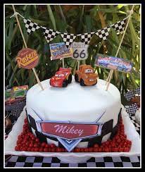 4 tips on how to make simple but fancy looking cakes car cake disney cars cake cars theme birthday party