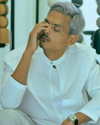 perchamagazine Look @caballeria_ll Reloj @panerai Fotografía Lucy Serrano  @lucyy.luz_ Coordinación de Moda Regina Islas @rislasd Grooming Ana Eva  @anaevamakeup Asistente de Coordinación de Moda Isa González @isaagvg PR  @ksayyeah_ @talentontheroad ...