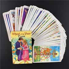 Colocar todas las hojas en una caja o cesta. Rueda Del Ano Nuevo 2020 Cartas De Tarot 78 Carta Del Tarot Rueda Del Juego Lea Destino Tarot El Partido Del Ano De La Familia De Juego De Mesa Juguetes Y Juegos