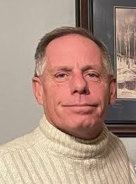 Robert Claycomb's Instagram, Twitter & Facebook