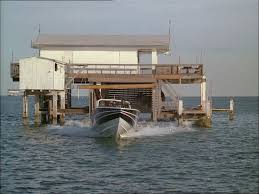 On The Go Out Where The Buses Don T Run Season 2 Episode 3 Miami Vice Miami Vice Miami Don Johnson