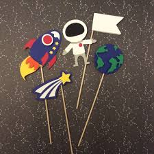 Space Cake Topper Rocket Astronaut Shooting Star Planet Earth Space Ship Space Shuttle Space Party Galaxy Decor In 2020 Galaxy Decor Cake Toppers Diy Cake Topper
