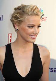 Perfect Casual Updo Hairstyle From Amber Heard Hairstyles Weekly Amber Heard Hair Casual Hair Updos Casual Braided Hairstyles
