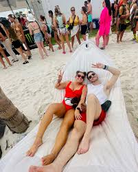 kendall wall (@kendall_wall) • Instagram photos and videos