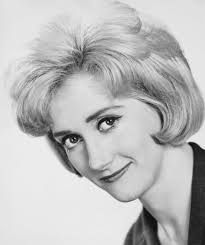 Who is Liz Fraser dating? Liz Fraser boyfriend, husband