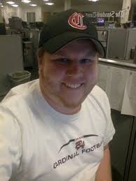 Samuel Huggins catches a 5-yard TD pass from Jonathan Donovan and Scituate  goes up 14-8 with 1:41 left in 1st quarter. Set up by 88-yard screen pass  from Donovan to Grayson Foley. @GlobeSchools