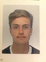 Ellie Higgins (@EllieHigginss)