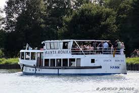 Die rockige bootsparty an bord der ms santa von dortmund nach henrichenburg und zurück mit jeder menge. Santa Monika I Fgs 04027380