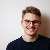 100+ perfiles de «Soika»