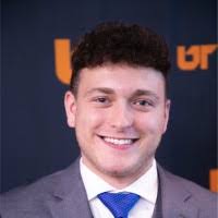 200+ "Ammen" profiles