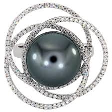 Customizable 18k White Gold Black Tahitian Pearl Diamonds Ring For Sale At 1stdibs