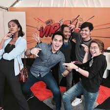 Ara johari — warkah untukku. Biodata Ara Johari Penyanyi Lagu Warkah Untukku Azhan Co