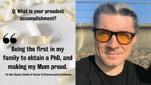 This month we took 5 minutes to talk with Dr Alex Dyson, who is new to the  School as a Senior Lecturer in IPS 👋 We asked him all about his background