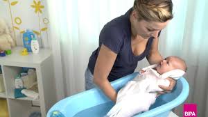 Ein festes ritual, wie zum beispiel vor dem schlafengehen, schafft vertrauen. Baby Wie Oft Baden Was Ist Gesund Und Was Gibt Es Zu Beachten
