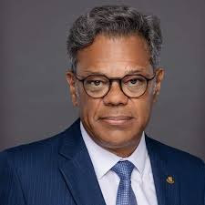 Mercelina, Luc F. E.