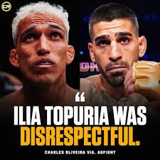 👋 Teofimo Lopez slaps Arnold Barboza Jr. during fiery faceoff, before  chaos ensues