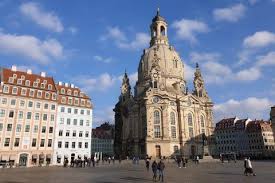 Der stadtteil wird eingegrenzt durch die dresdner befestigungsanlagen, welche zu beginn des 19. Stadtrundgang Dresden Altstadt Dresden Barock T