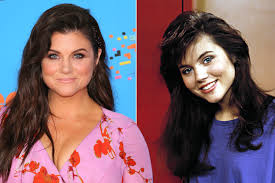 Fans were initially uncertain whether or not tiffani thiessen would be joining the reboot, but thankfully, kelly kapowski is back! Tiffani Thiessen Kelly Kapowski May Not Have Realized She Was A Feminist