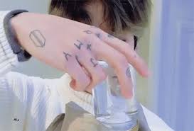 Vẽ sơ đồ, giúp chúng ta dễ hình dung, liên tưởng và làm nổi bật các ý chính cũng như truyền đạt thông tin một cách tổng quát sao cho hiệu quả nhất. Jungkook Bts Lá»™ Hinh XÄƒm Má»›i Con Bao Nhieu Bi Máº­t ChÆ°a Ká»ƒ