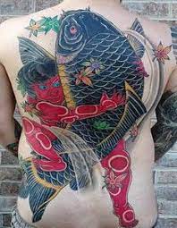 Large Koi Fish Tattoo On Full Back Tatuagem De Carpa Japonesa Arte Da Tatuagem Japonesa Tatuagem Carpa