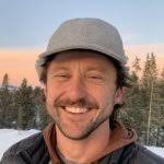 Eyewitness describes wolf's final hours in a rural Wyoming bar