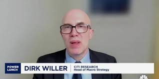 ESG is a long term investor risk and opportunity, says Si2's Heidi Welsh