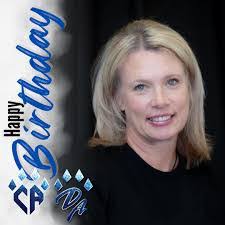 Bobbie Earles's Instagram, Facebook & TikTok