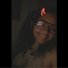 Lashay Morris's Instagram, Twitter & Facebook