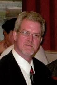 Steve Eakins's Instagram, Twitter & Facebook