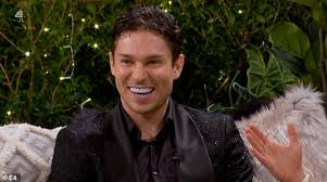 The dating agents suspect something between joey essex and stephanie pratt | celebs go dating. Freedomroo Celebs Go Dating Paul Carrick Brunson Quit Show Over Cultural Appropriation Row With Joey Essex Australiannewsreview