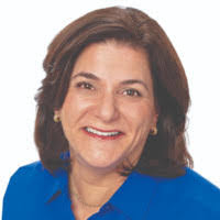 Maxine Siegel's Instagram, Twitter & Facebook