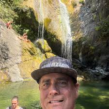 Who remembers Tom Fain at the endless wave skate park?