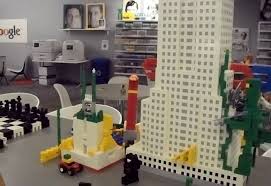 Hora de jugar… ¡al estilo lego®! Lego Y Google Crean Un Juego Online Para Construir Ciudades Virtuales Funciona En Todo Tipo De Ordenadores Y Dispositivo Crear Juegos Espacio Urbano Construir