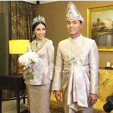 Tengku ilyana i am sorry. Foto Majlis Keraian Resepsi Anak Gadis Julia Rais Tengku Puteri Iman Afzan Berita Steady