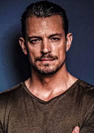 Born 25 november 19791) is a swedish and american actor1 who first gained recognition for his roles in the swedish. Joel Kinnaman On Mycast Fan Casting Your Favorite Stories